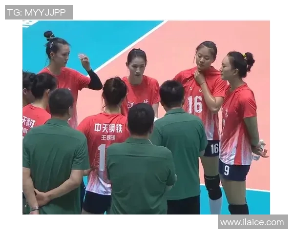 深圳排球队选拔赛点评：团队配合与个人表现的完美融合分析